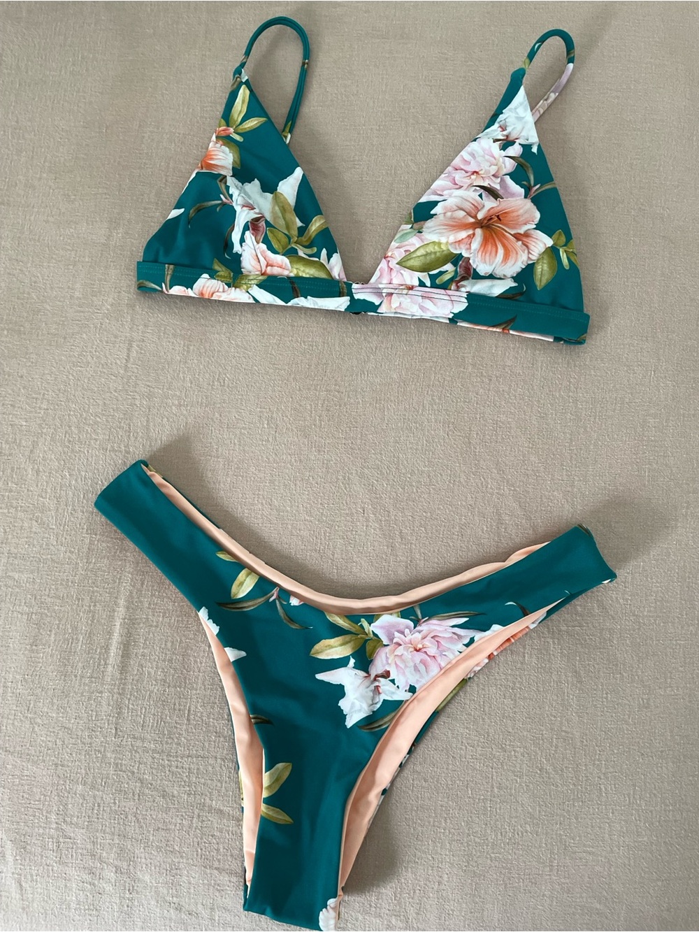 Teal floral two piece bikini swimsuit new w/out tags XS